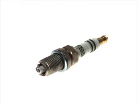 Свеча зажигания FGR6KQE 1.6 NI-Y BOSCH 0242240587