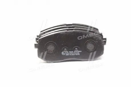 Колодки тормозные дисковые PARTS-MALL PKB-E33