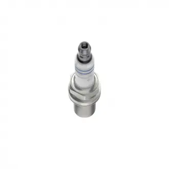 Свеча зажигания FR 8 SC + 4 шт. BOSCH 0242229923