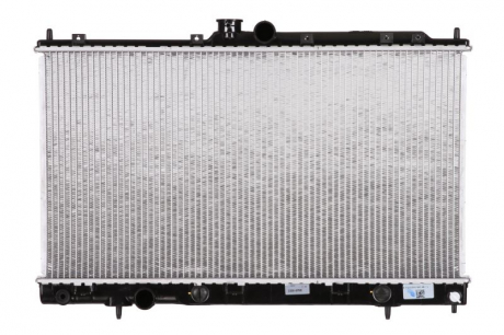 Радиатор охлаждения двигателя NRF 53779