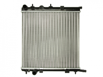 Радиатор охлаждения двигателя NRF 53863 (фото 1)