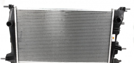 Радиатор охлаждения двигателя NRF 53963 (фото 1)