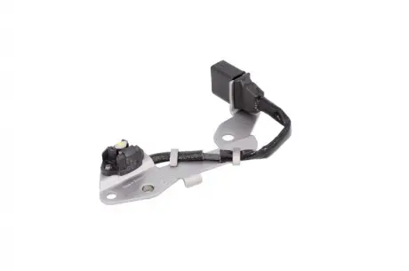 Датчик положения распредвала BOSCH 0232101031