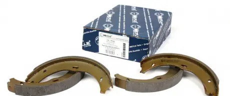 Тормозные колодки барабанные MEYLE 014 533 0002/S