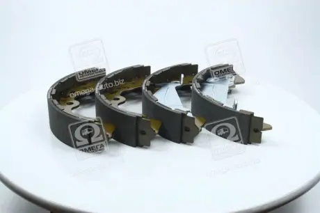 Гальмівні колодки барабанні Hi-Q (SANGSIN) SA130