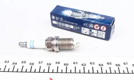 Свеча зажигания FQR 8 LEU 2 BOSCH 0242229699