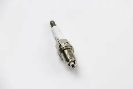 Свеча зажигания NICKEL DENSO KJ16CRU11