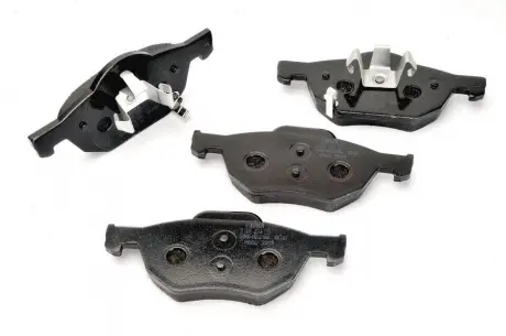 Тормозные колодки BOSCH 0986494135