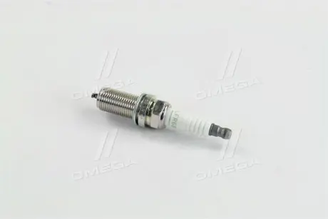 Свічка запалювання PEUGEOT 206,207,307 1.6 01- CITROEN C2, C3, C4, XSARA 1.6 00- NGK LFR6B