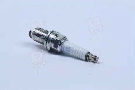 Свеча зажигания VW GOLF4,5, PASSAT4,5 (1.8,2.0) SKODA OCTAVIA 1.8 98- AUDI NGK PFR6Q