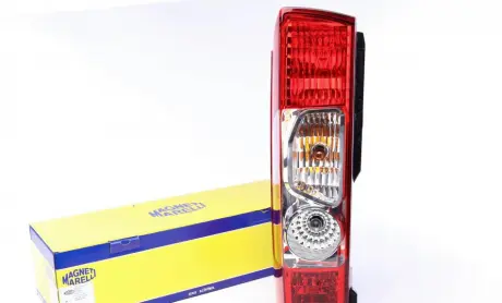 Фонарь задний левый MAGNETI MARELLI 712201671120