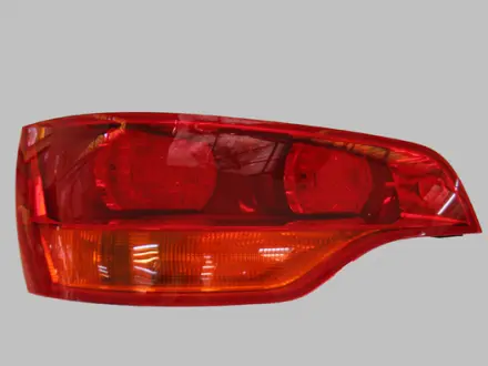 Фонарь задний левый MAGNETI MARELLI 714027330702