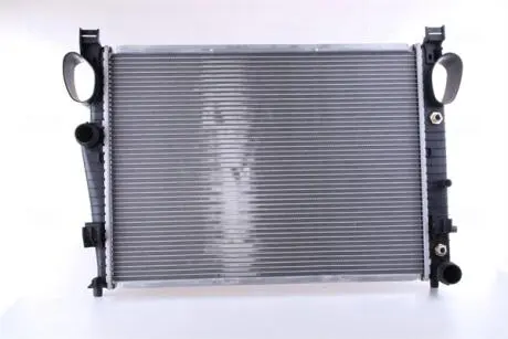 Радиатор First Fit NISSENS 62774A