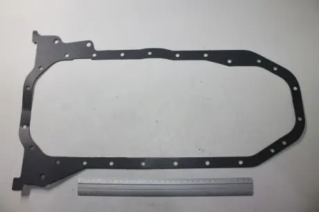 Прокладка піддону VAG 2.3 / 2.4D / 2.5 / 2.5D / 2.5TDI 7A / AAB / AET / AGX / ACU / AVR AJUSA 14057600