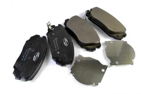 Тормозные колодки дисковые OPEL Insignia "F" 08 >> Delphi LP2080