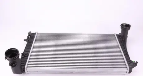 Радиатор интеркулера NRF 30199