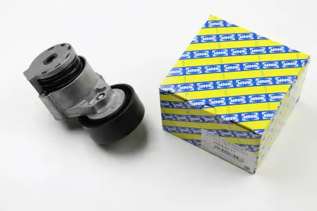 Натяжной ролик, поликлиновой ремень RENAULT 8200048486 (NTN-SNR) SNR NTN GA355.11
