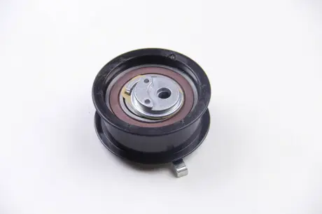 Ролик натяж. ГРМ 1.7 / 1.9 D / TDI Caddy II / Golf III / Passat B3 / B4 / Sharan / T4 AUTLOG RT1128
