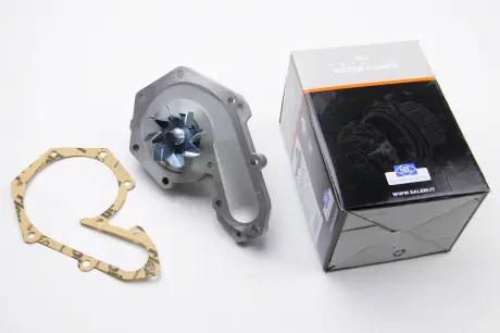 Водяной насос Kangoo / Master / Movano / Clio / Megane 1.7i / 1.9D / dTi / 2.0i 96- SALERI SIL PA557A