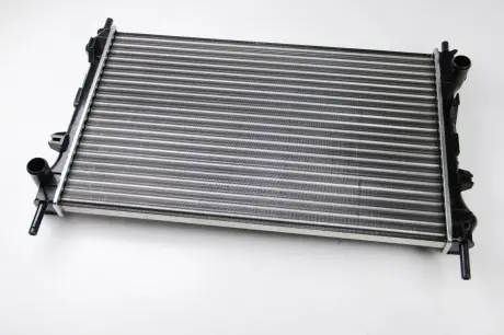 Радиатор охлаждения двигателя Transit (V184) 2.4DI (-AC / 620x389x26) THERMOTEC D7G020TT