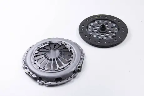 Комплект сцепления Combo 1.3CDTi 04- (- дв.№2494873) (выступ 8мм) LuK 622 3095 09