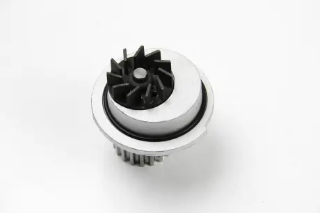 Водяной насос Chevr Aveo / Cruze / Daewoo Lacetti / Nubira 1.4 / 1.6i 97- SALERI SIL PA928