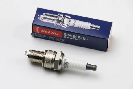 Свічка запалювання Chevrolet / Kia / Mitsubishi / Nissan / Suzuki DENSO W16EPRU11