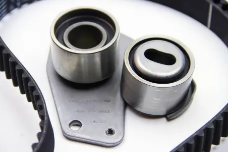Комплект ГРМ 1.9D Kangoo 97-03 / Clio 91-05 / Rapid 94-98 RENAULT 7701476884