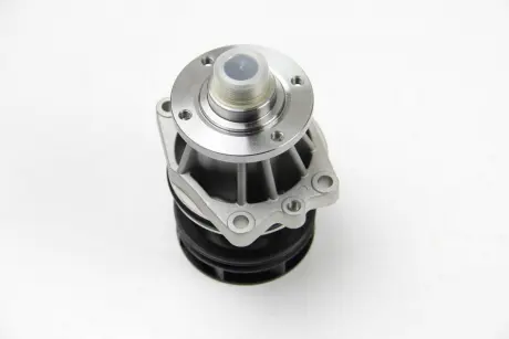 Водяной насос BMW 3-7 / X3 / X5 (E34 / E36 / E39 / E46 / E60) 90 SALERI SIL PA659