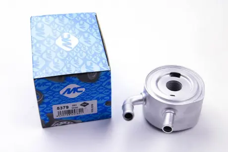 Радиатор масла 1.5dCi Kangoo / Clio / Logan / Megane 01- Metalcaucho 05379