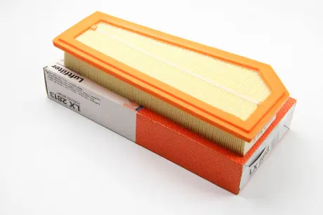 Фільтр повітряний C / E 180/200/250 CGI W204 / 212 09- MAHLE KNECHT LX2813