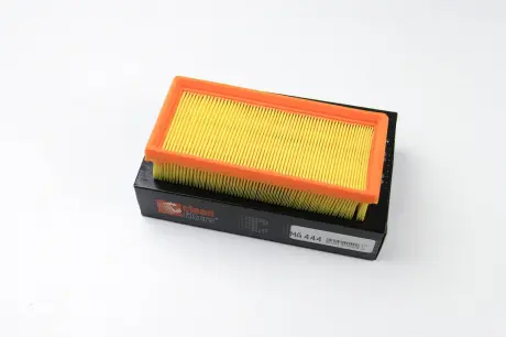 Фильтр воздушный Golf I / II 1.6 / 1.8 / Caddy I 83> 92 CLEAN FILTERS MA444