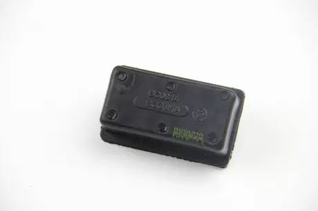 Подушка рессоры Daily C35 99-(под металл) низ. BC GUMA BC0814
