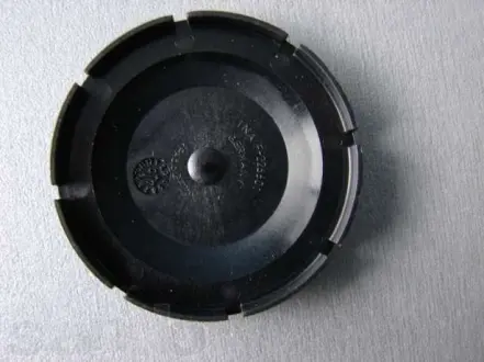 Кришка Направляюча роліка OM611 / 612 (малого) MERCEDES-BENZ 001 988 57 35
