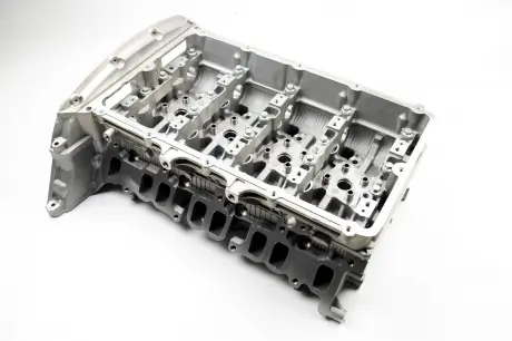 Фото 1 - головка блоку циліндрів Transit 2.4TDCI 06- BSG BSG 30-110-005 Головка блоку циліндрів Transit 2.4TDCI 06- BSG BSG 30-110-005 (фото 1)