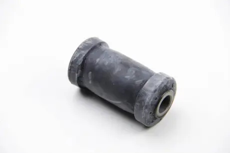Сайлентблок рычага Transit 91-00 (задний) FORD 92VB 3069 AA