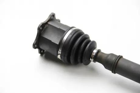 Полуось Caddy 1.9 / 2.0 TDI 04- (DSG) Пр. BGA DS0100R