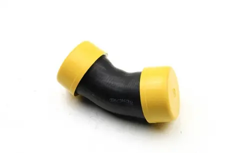 Патрубок интеркулера T5 1.9TDI нижн Л. BSG BSG 90-720-013