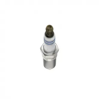 Свічки запалювання HR8MCVE +39 SUPER PLUS 1,3mm FORD 1,2-1,6: Fiesta, Focus 96-; VOLVO 1,6: S40 / V50 04 BOSCH 0242229902