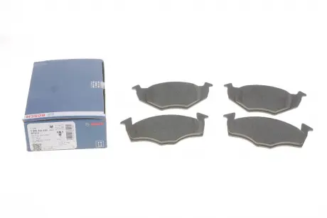 Гальмівні колодки перед. VW Golf III, Polo 95-01 BOSCH 0986424449