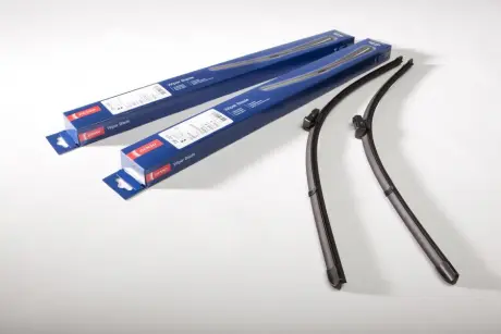 Щётки стеклоочистителя 530/475 mm DENSO DF004