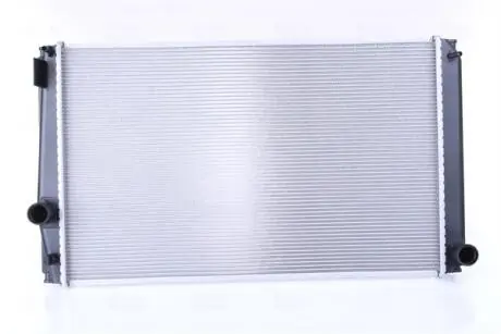 Радиатор системы охлаждения NISSENS 64678A