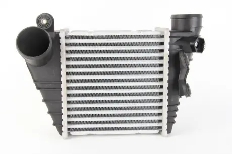 Интеркулер AUDI, SEAT, VW NISSENS 96847