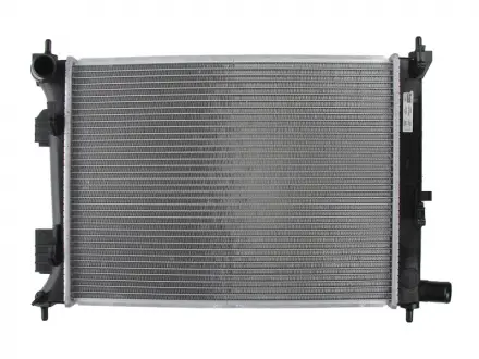 Радиатор охлаждения HYUNDAI ACCENT (11-) KIA RIO III (11-) 1.4 / 1.6 MT NISSENS 66756