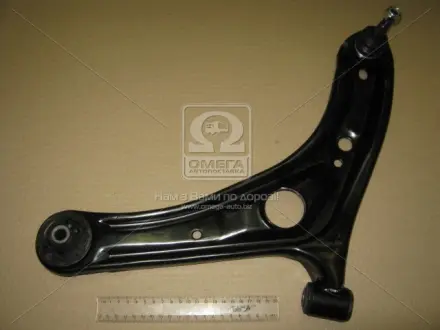 Рычаг подвески Toyota Yaris NLP10 1.4D-4D 03-05, ECHO 00-03 FRONT LOWER LH CTR CQT-6L (фото 1)