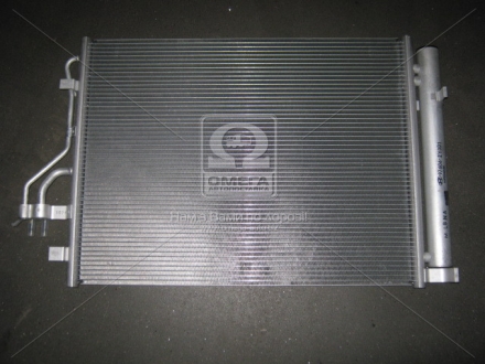 Радиатор кондиционера Ix35 / Tucson 13-, Sportage 14- MOBIS (KIA, Hyundai) 976062Y001 (фото 1)