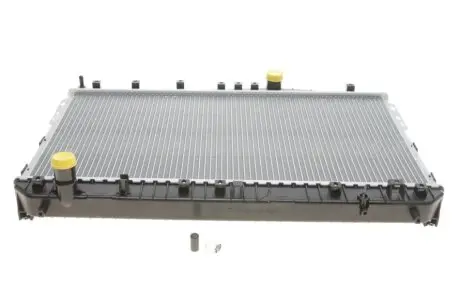 Радиатор охлаждения двигателя NUBIRA / LACETTI MT 03- 1,6-1,8 Van Wezel 81002073