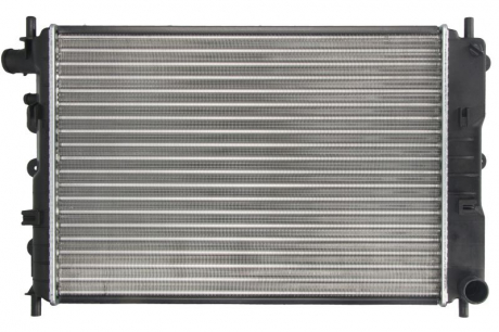 Радиатор охлаждения FORD ESCORT V-VI (90) 1,4-2,0i NISSENS 62217A (фото 1)