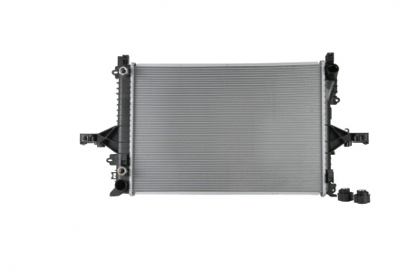 Радиатор охлаждения VOLVO S60 / S70 / V70 / S80 (00-) AT NISSENS 65553A (фото 1)