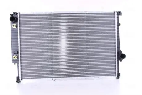 Радіатор охолодження BMW 5 E34 (88 -) / 7 E32 (86-) AT NISSENS 60748A